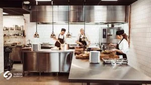 Top 10 Indispensable Kitchen Equipment for a Great Kitchen & Bar