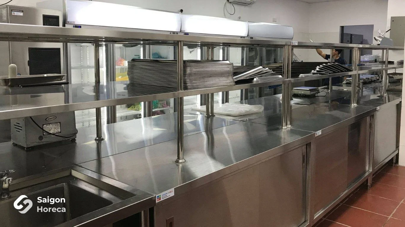 Bí quyết tổ chức quy trình bếp 1 chiều hiệu quả cho nhà hàng