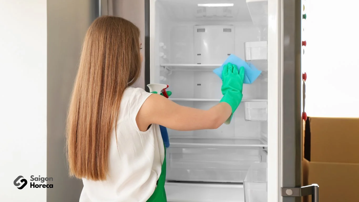 Mẹo khử mùi tủ đông không còn mùi hôi chỉ với 8 cách đơn giản