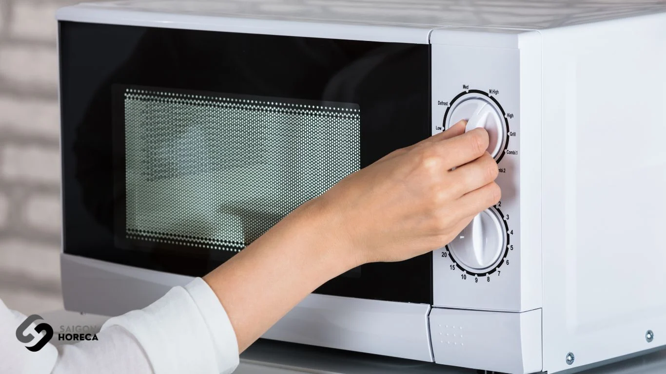 Hướng dẫn chọn mua lò nướng Salamander phù hợp cho nhà hàng của bạn