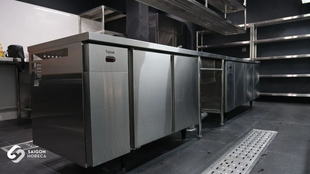 Restaurant kitchen maintenance tips help increase equipment life