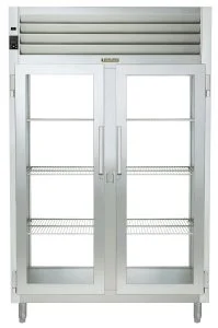 Traulsen RHF332W-FHG Spec-Line 3 セクション 3 ガラスドアリーチイン加熱保持キャビネット、79.0 立方メートル。フィート