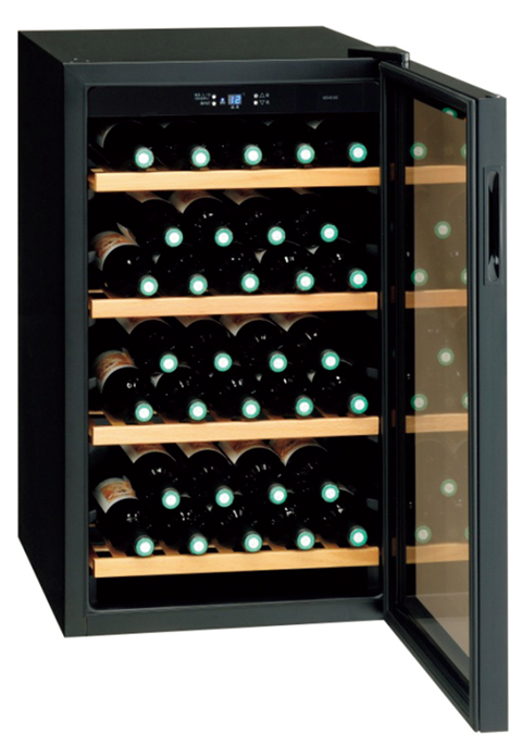 Tủ Kính Trưng Bày Mát & Đông (Showcase) Wine cooler/Wine cellar Fujimak MB-6110CE